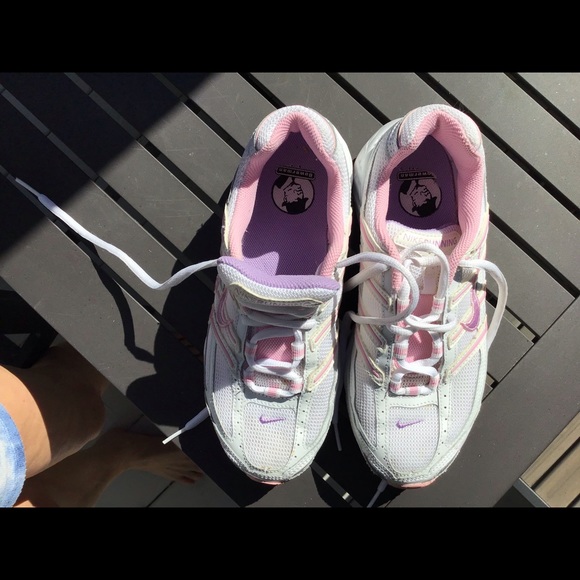 Ladies Nike Running shoes Nike Air size 5 - Picture 5 of 6